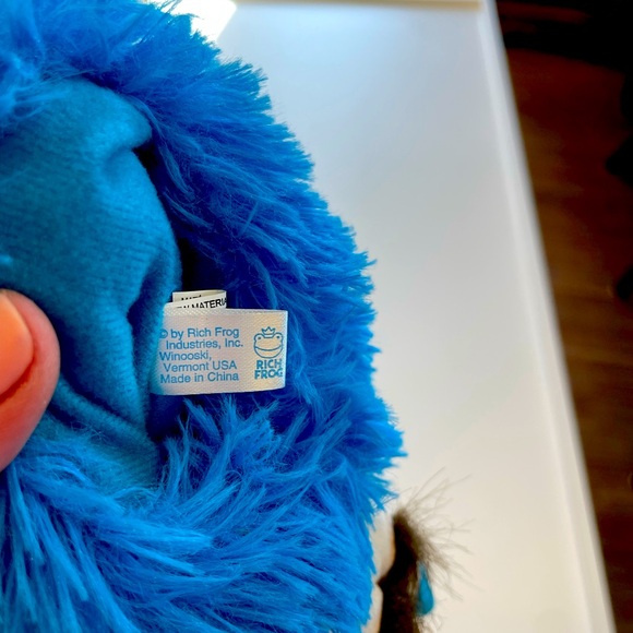 Toddler slippers, Monster feet, slip-ons, Halloween costume, stinky hairy feet - Picture 1 of 7